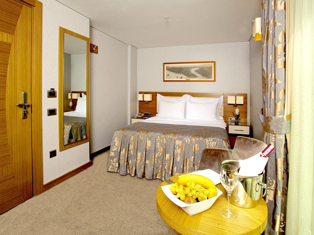 Hotel Momento - Special Category Istanbul Eksteriør bilde