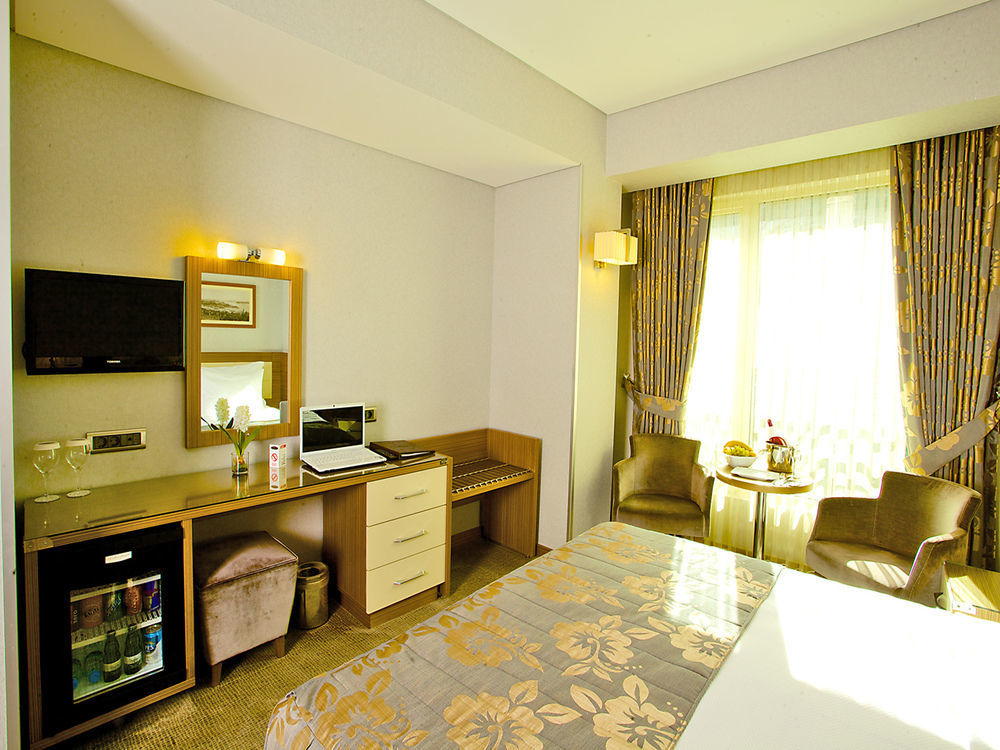 Hotel Momento - Special Category Istanbul Eksteriør bilde