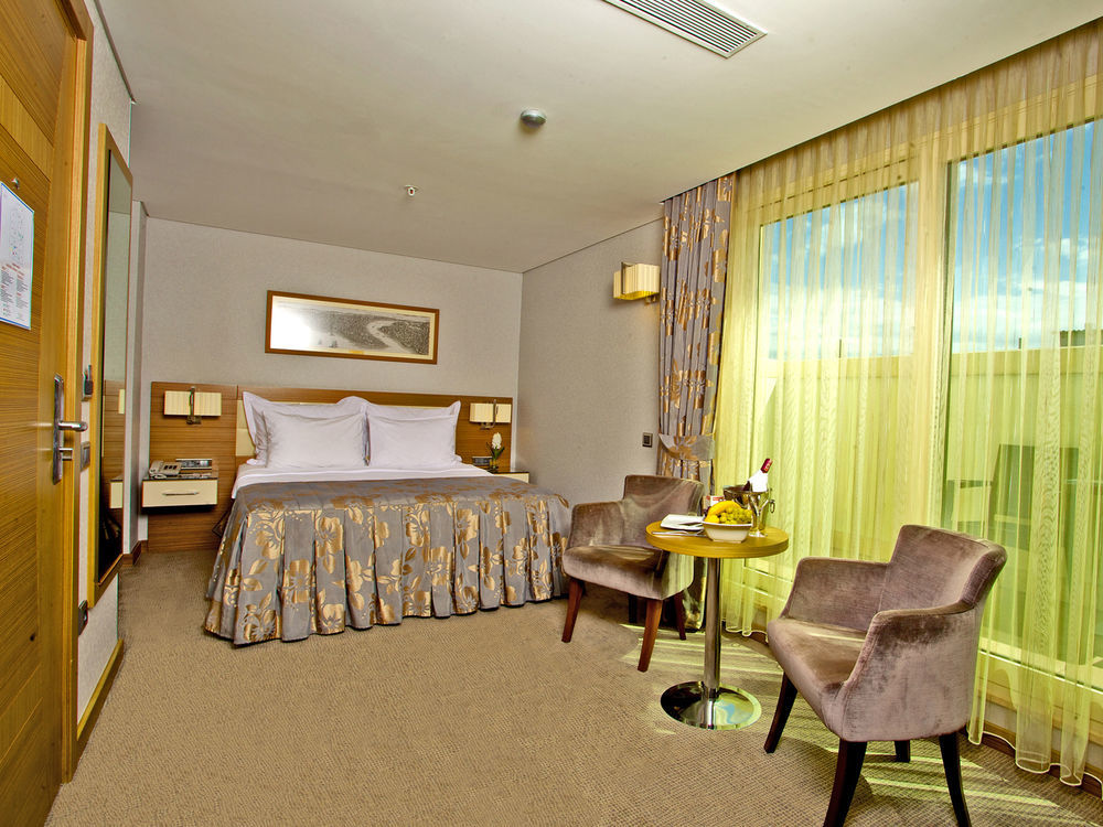 Hotel Momento - Special Category Istanbul Eksteriør bilde